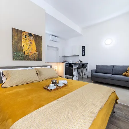 & Kolovare 3, Pensión Zadar