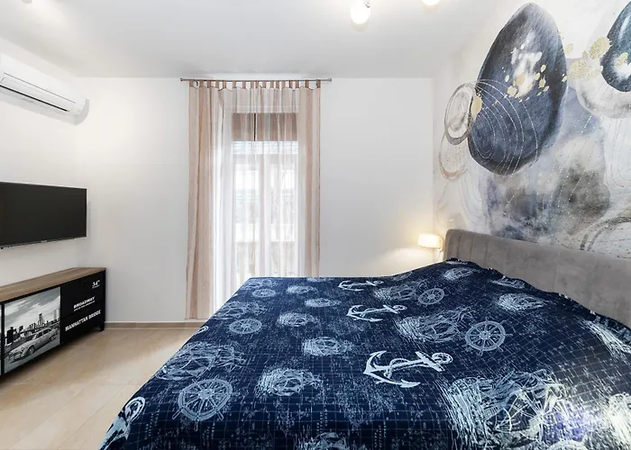 Guest house & Kolovare 3,